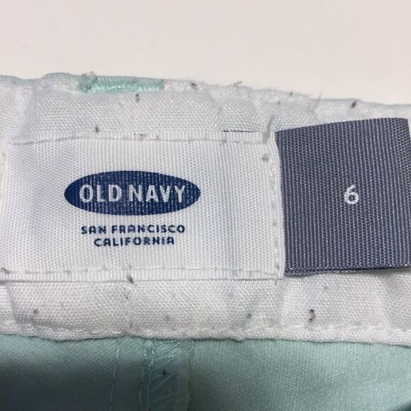 Old Navy Shorts  - Picture 5 of 9
